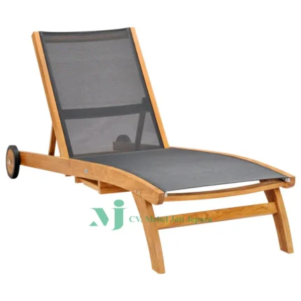 purmerend pool lounger 1.jpg 1