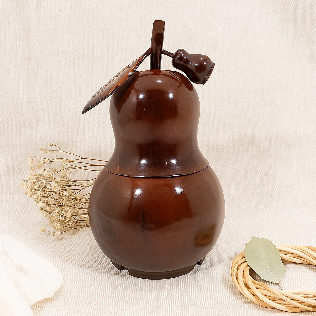 20250617 0200 Kerajinan Kayu Estetis remix 01jxx1rq52ebrs7s32yqd86y01